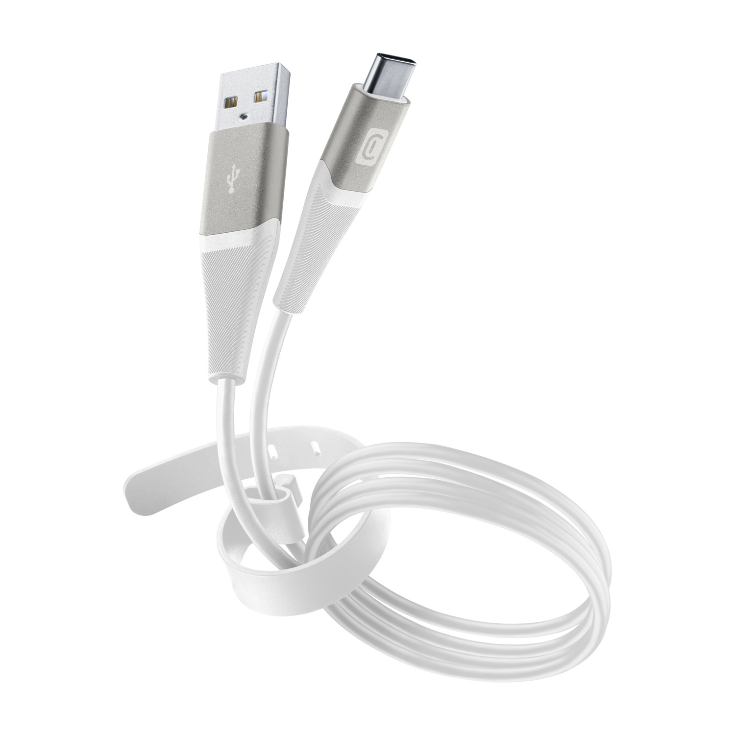 Un câble USB-A vers USB-C blanc et argenté est enroulé sur fond blanc.