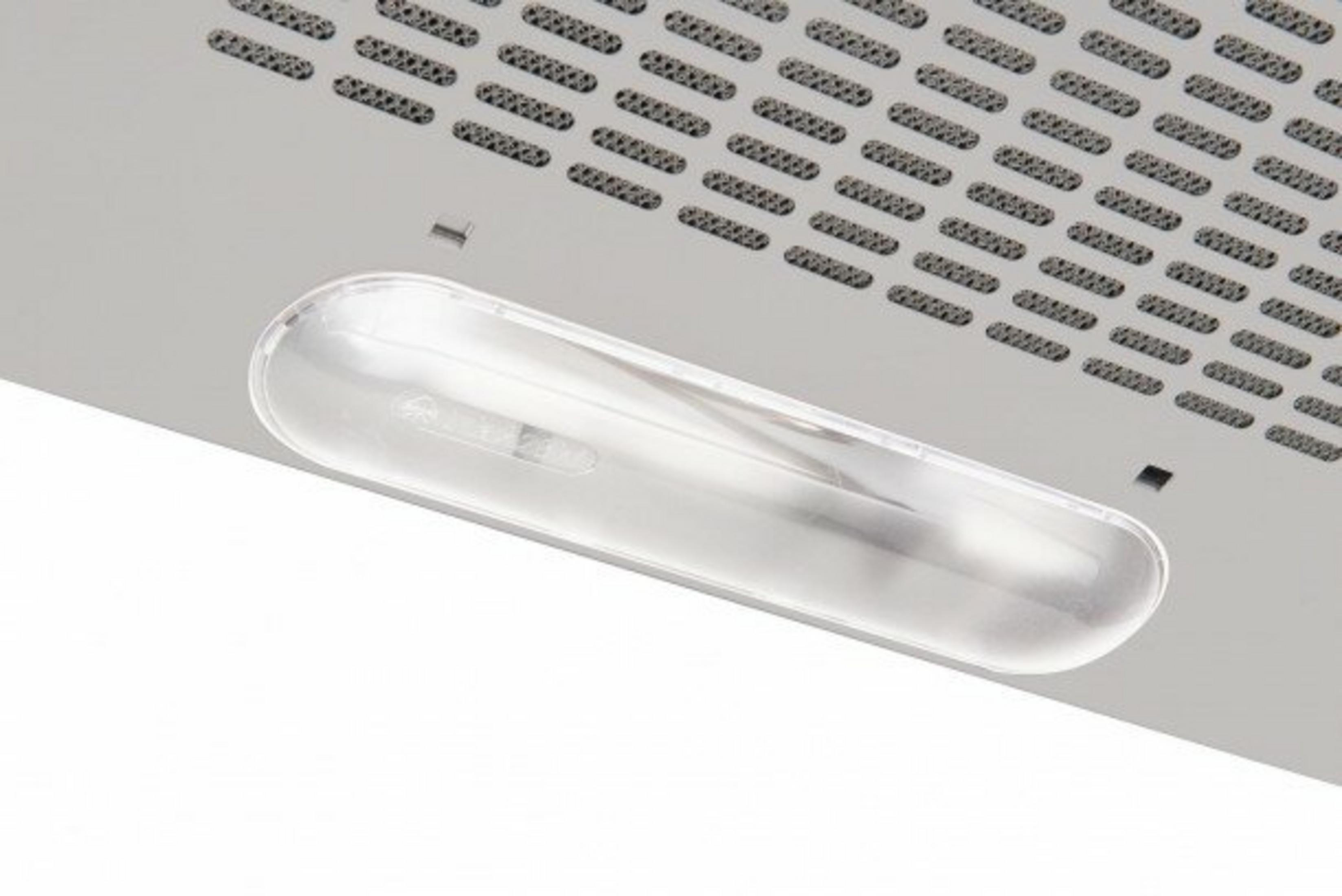 Część wentylatora sufitowego z otworami wentylacyjnymi i zintegrowanym światłem.