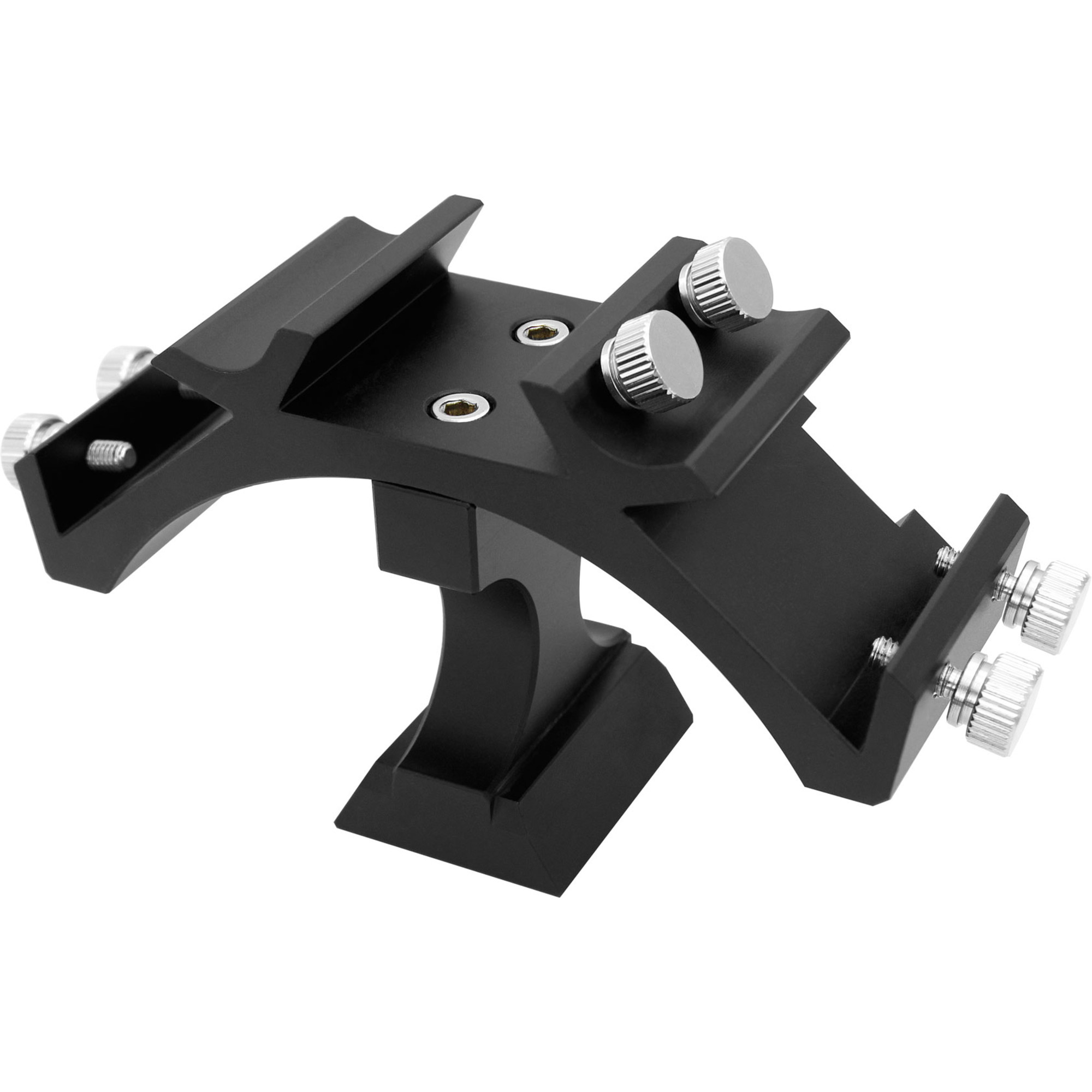 Ein schwarzer Telescope-Montageadapter mit silbernen Stellschrauben, freigestellt.