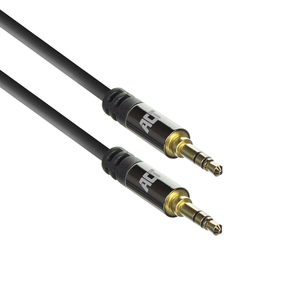 Zwei schwarze Audiokabel mit 3,5-mm-Steckern, die auf weißem Hintergrund liegen.