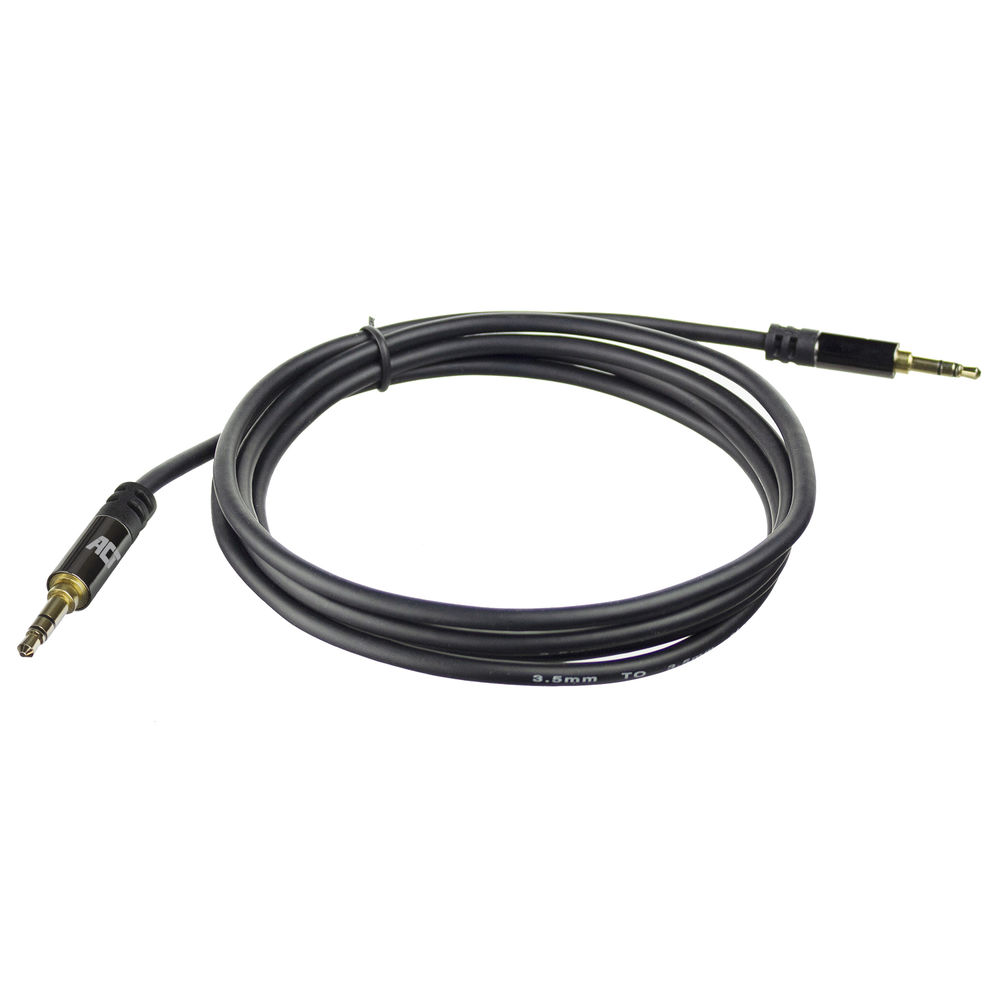 Ein aufgerolltes schwarzes 3,5-mm-Audiokabel mit vergoldeten Steckern an beiden Enden.