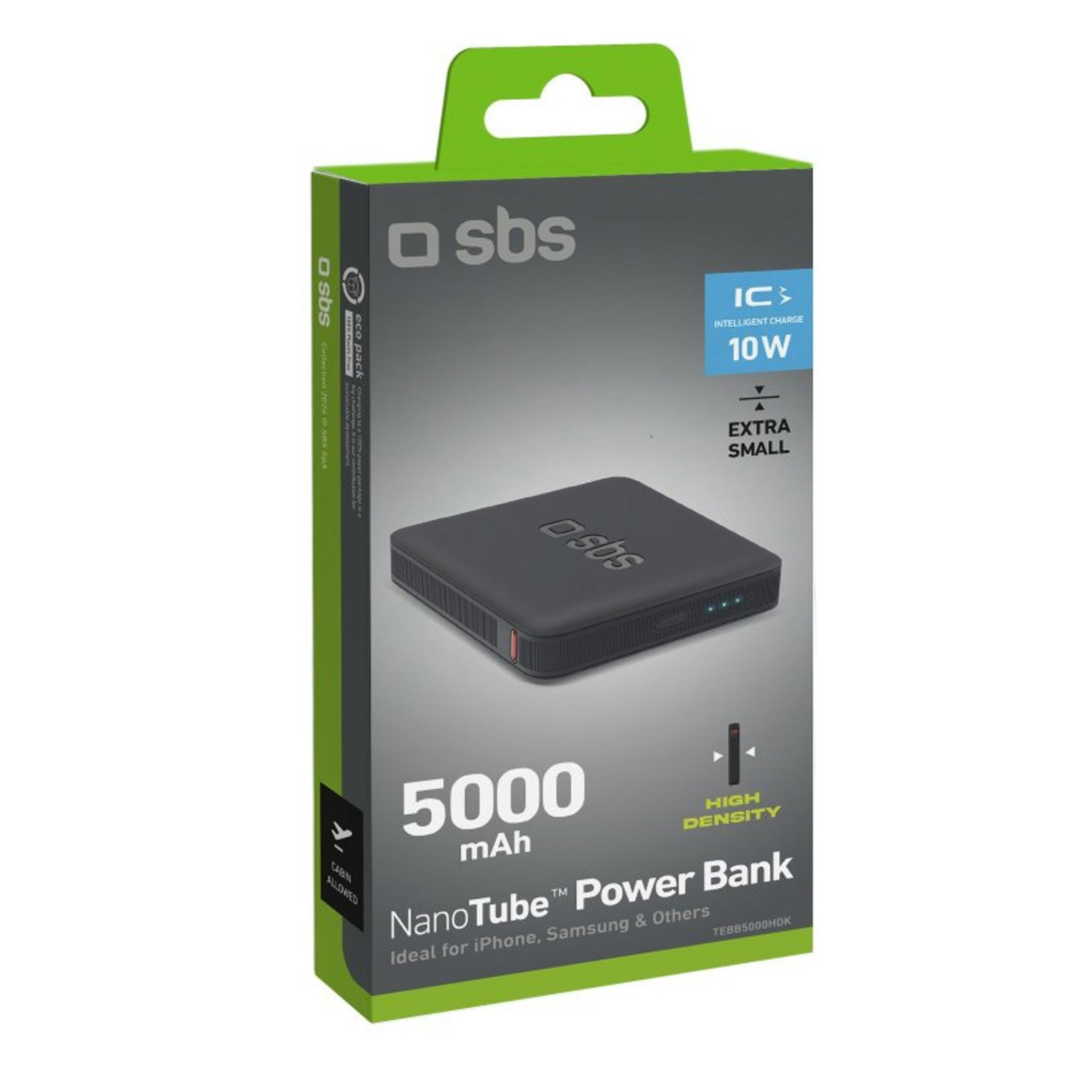 Opakowanie powerbanku SBS NanoTube 5000mAh. Widoczny czarny powerbank. Inteligentne ładowanie 10W.