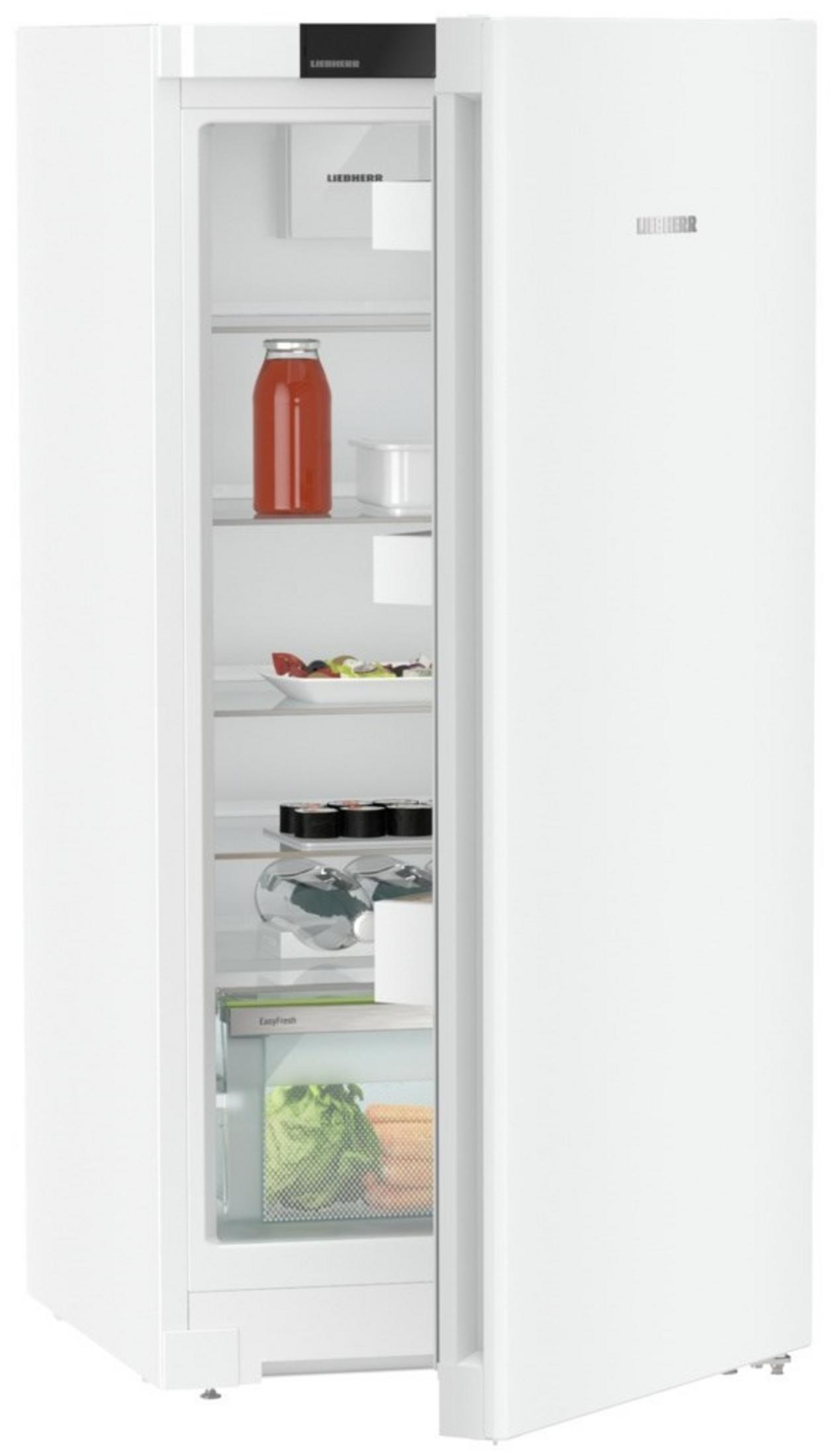Un frigorifero bianco Liebherr con la porta aperta, che mostra cibo all'interno.