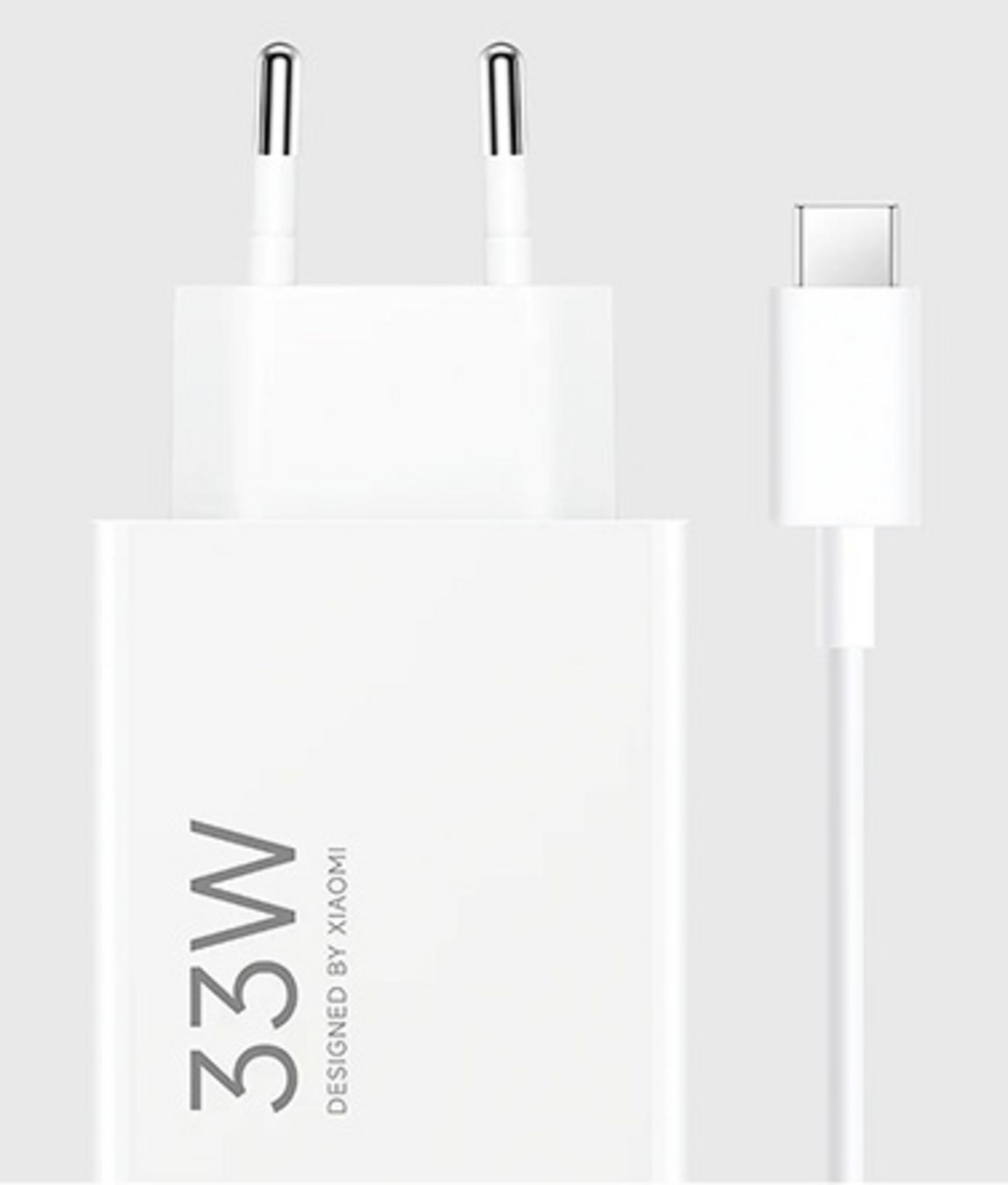 Biała ładowarka Xiaomi 33W z kablem USB-C i wtyczką europejską.