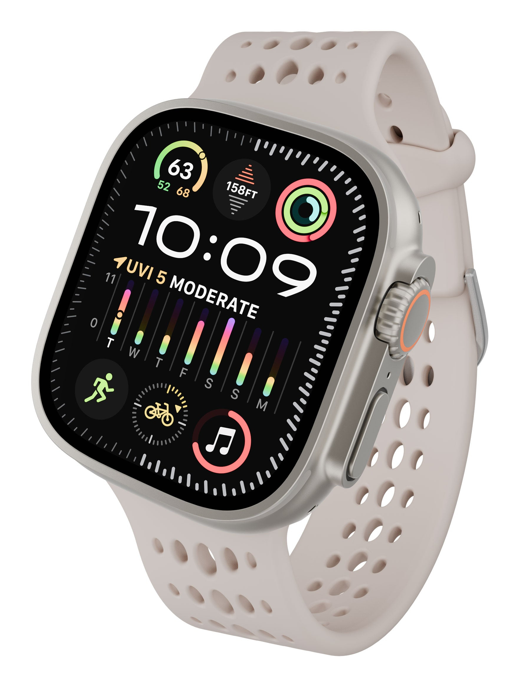 Uno smartwatch con cinturino rosa chiaro mostra le 10:09, indice UV e anelli di attività.