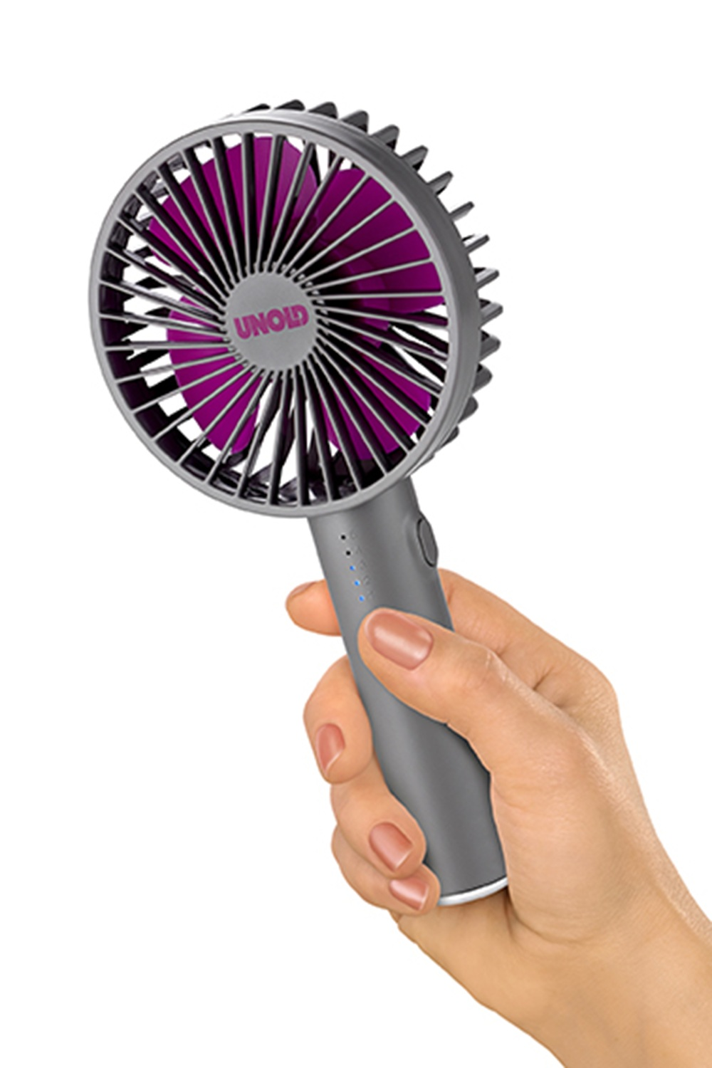 Eine Hand hält einen grauen tragbaren Ventilator mit lila Rotorblättern und dem UNOLD-Logo.