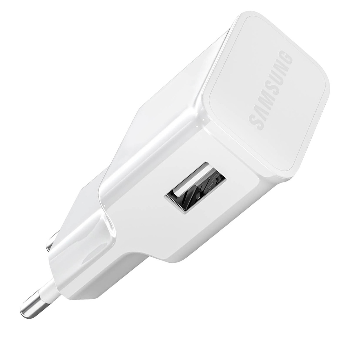 Caricatore da muro USB Samsung bianco con spina EU su sfondo bianco.
