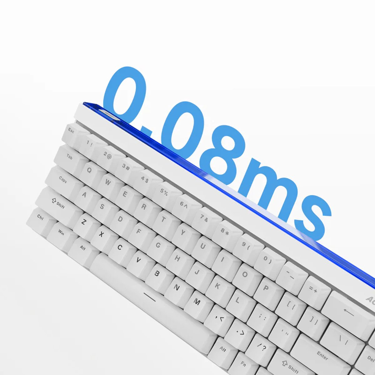 Wit toetsenbord met blauwe accenten, "0.08ms" in blauwe cijfers.