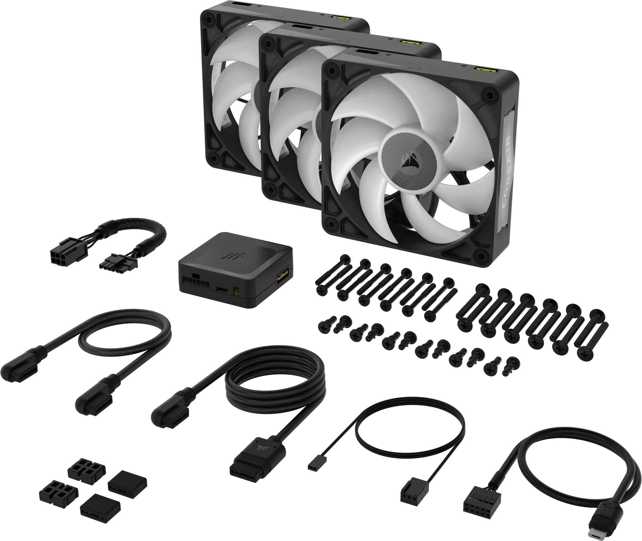 Trzy białe wentylatory, czarna obudowa, hub, kable i śruby.