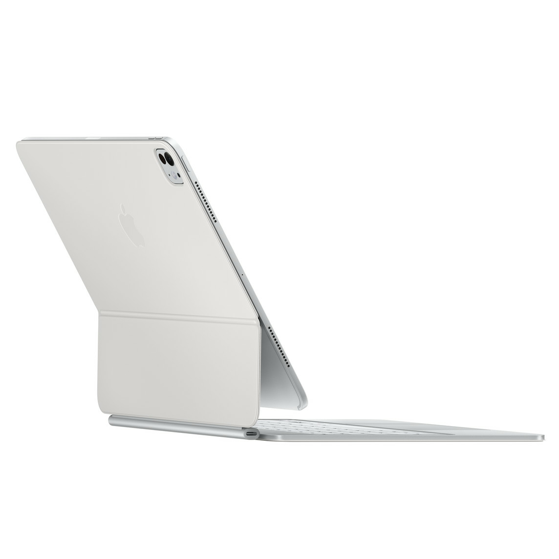Un tablet argentato con tastiera annessa, visto di lato.