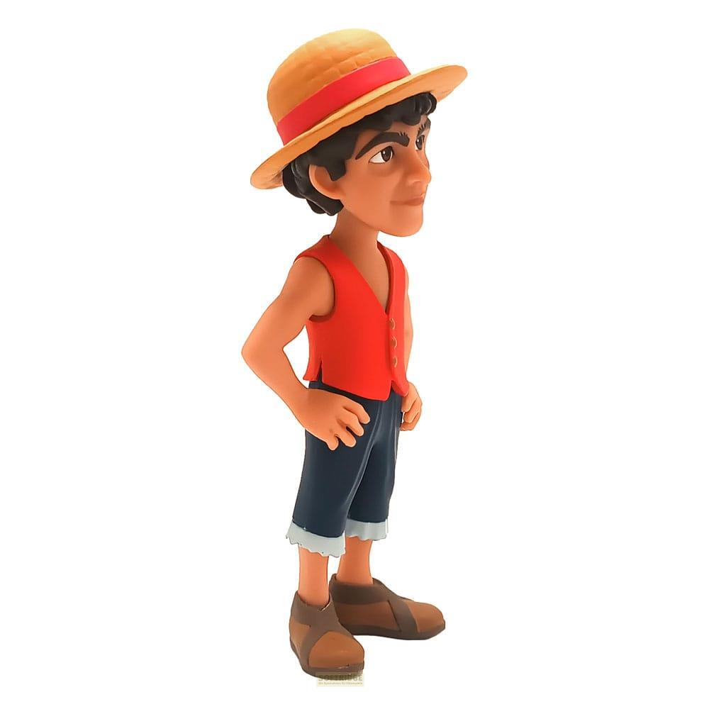 Figura de vinilo de Monkey D. Luffy de One Piece, con sombrero de paja, chaleco rojo y pantalón corto azul.