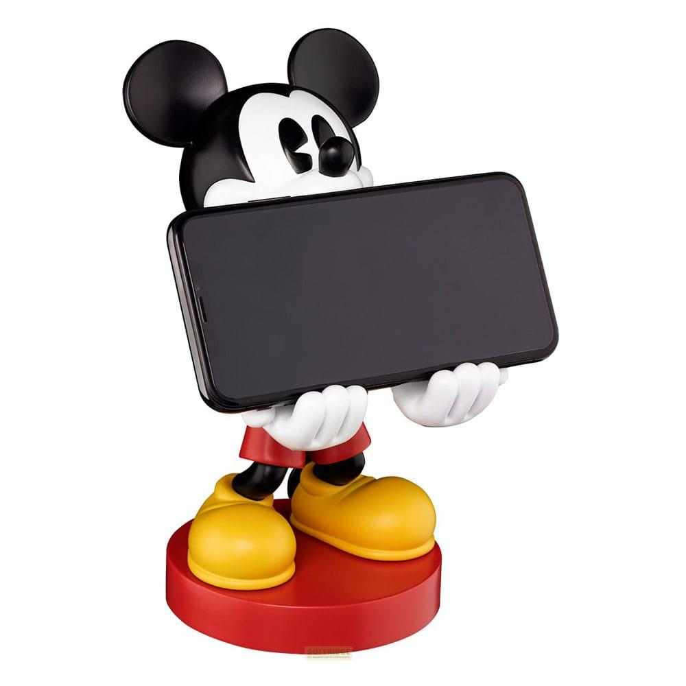 Statua di Topolino che tiene uno smartphone su base rossa.