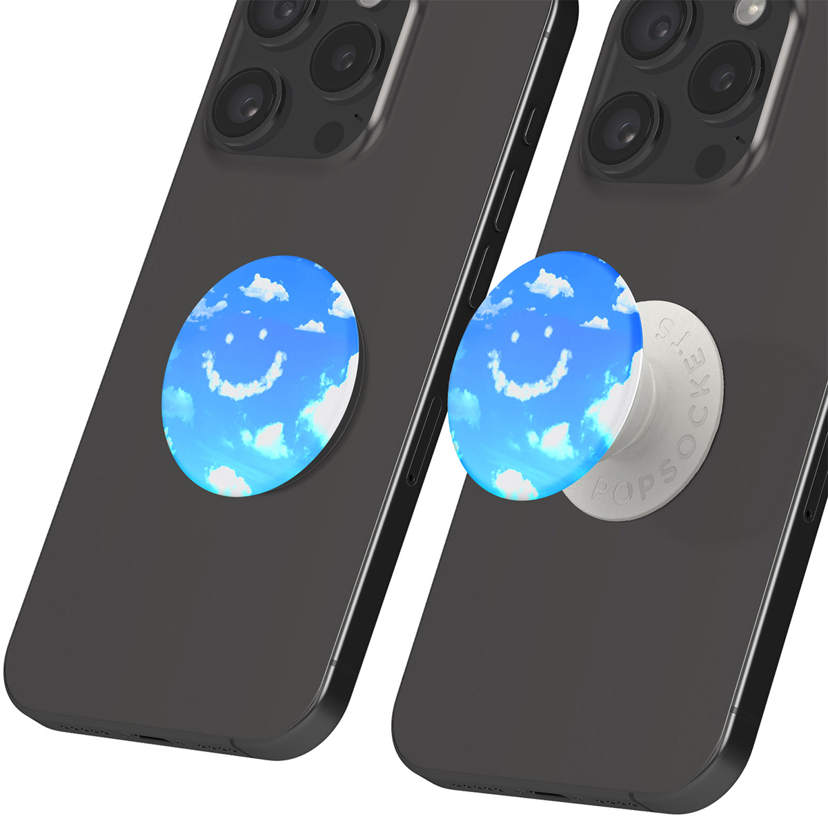 Due iPhone con un PopSocket cielo azzurro sorridente sul retro.