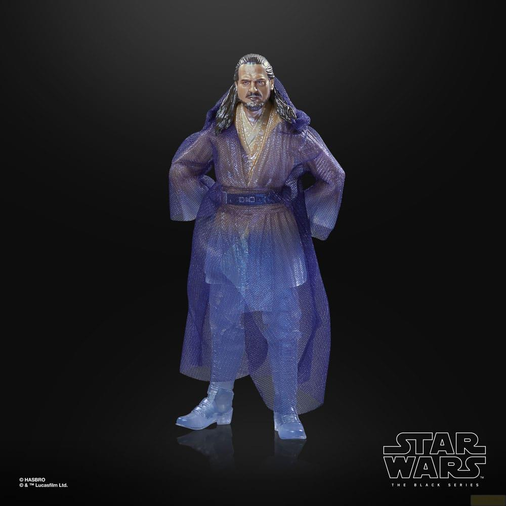 Figura de Qui-Gon Jinn con túnica translúcida azul con capucha sobre fondo negro.
