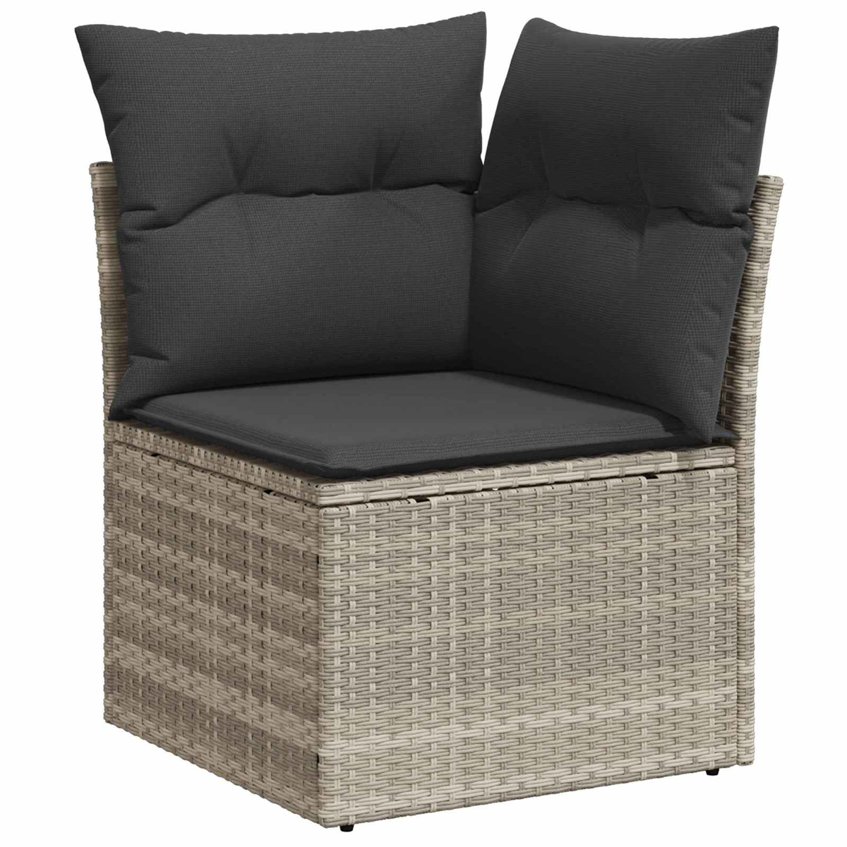 Grauer Eck-Gartenstuhl aus Rattan mit dunklen Kissen.
