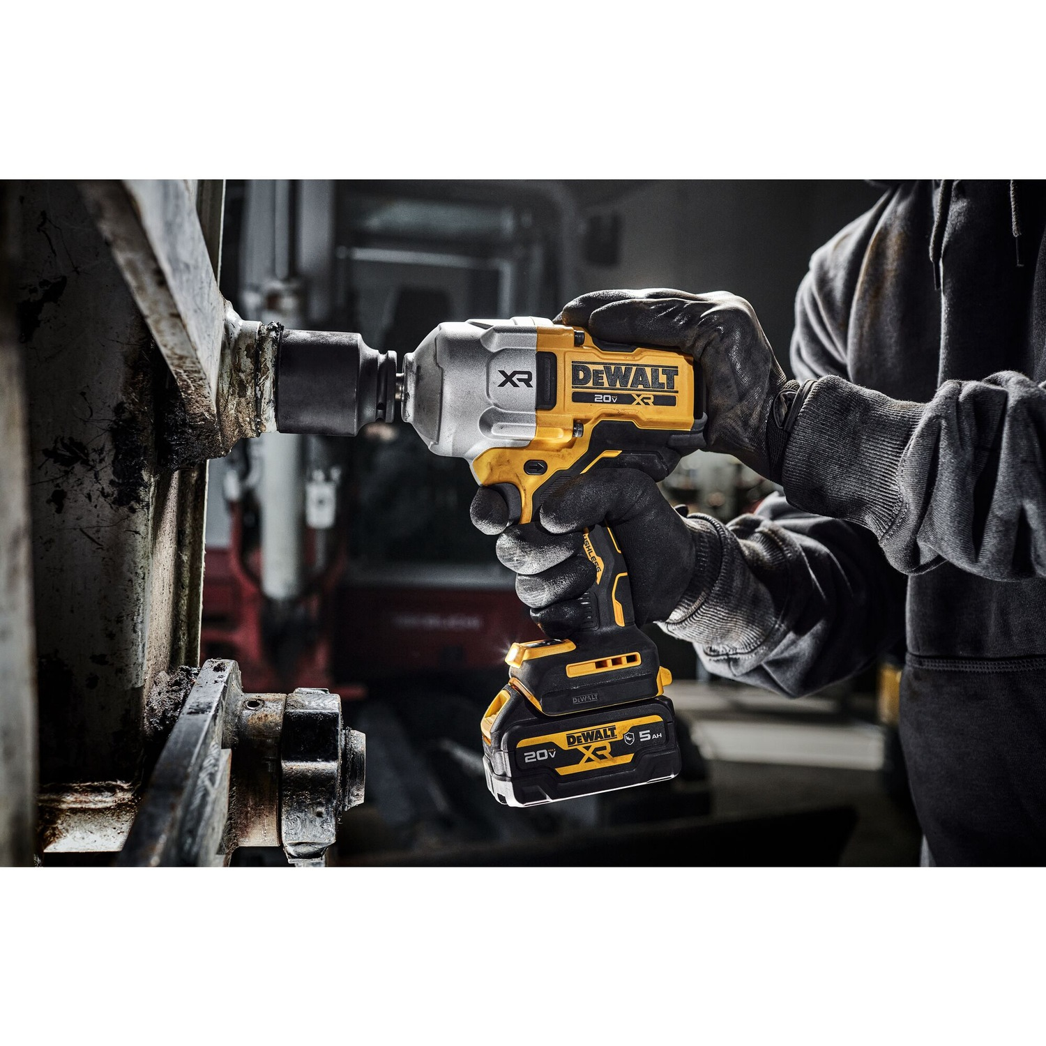 DEWALT DCF961NT Aküsüz Somun Sıkma Makinesi Fiyat & Özellik