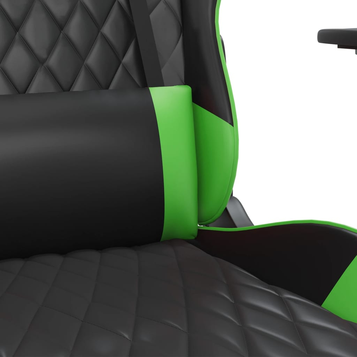 Schwarzer Gaming-Stuhl mit grünen Akzenten und gestepptem Sitz.