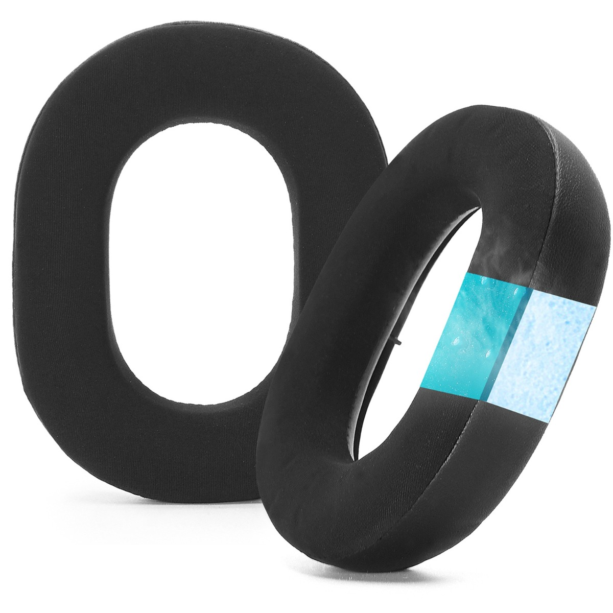 Dos almohadillas negras, una con inserciones azules, sobre fondo blanco.