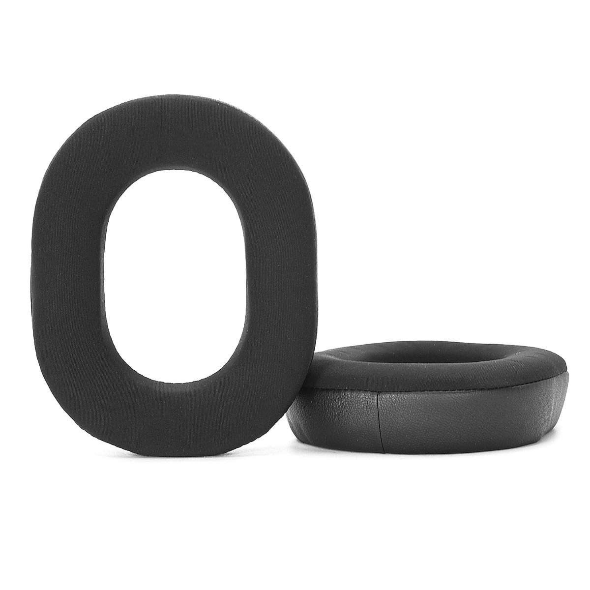 Dos almohadillas negras para auriculares, una plana y otra de lado, sobre fondo blanco.