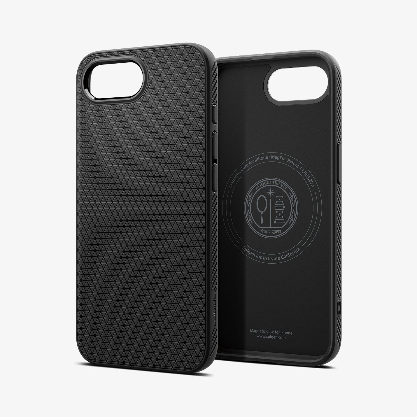 Zwei schwarze iPhone-Hüllen mit Dreiecksmuster, eine offen.