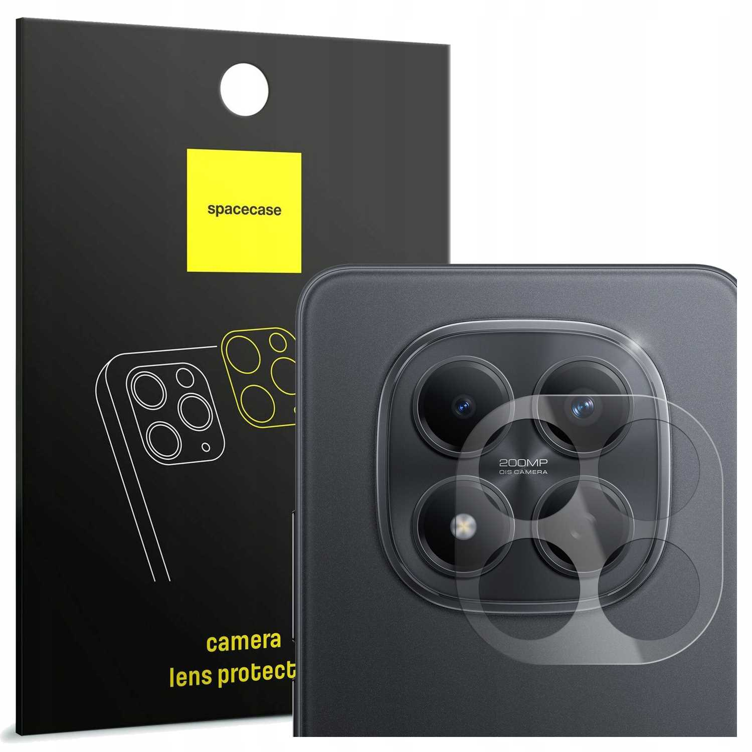 Czarne opakowanie z żółtym kwadratem, obok tył telefonu z czterema obiektywami.