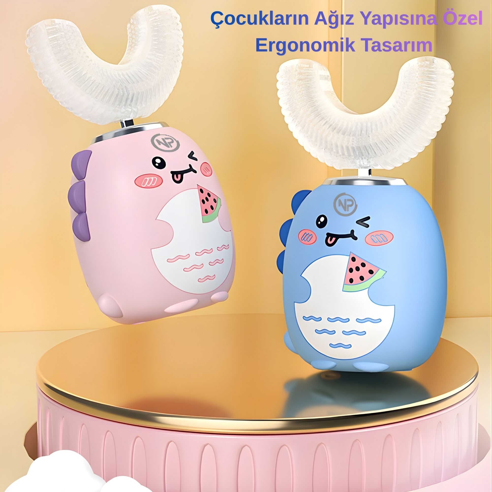 Karpuz tasarımlı iki sevimli çizgi film diş fırçası, biri pembe, biri mavi.