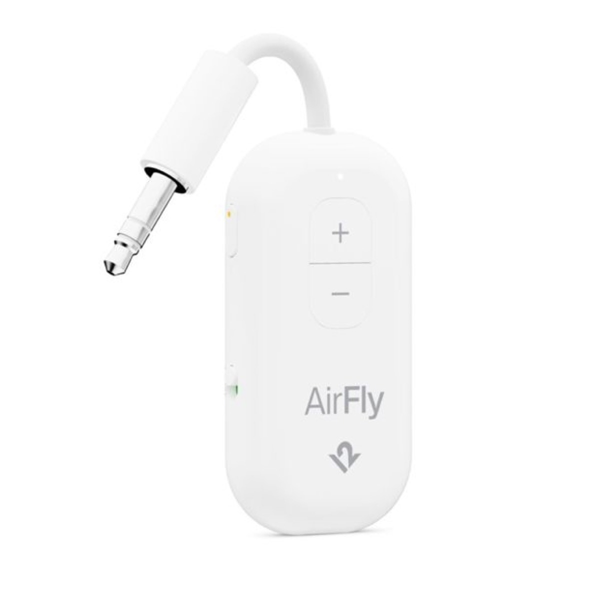 Un adattatore AirFly bianco con spina da 3,5 mm e pulsanti del volume.