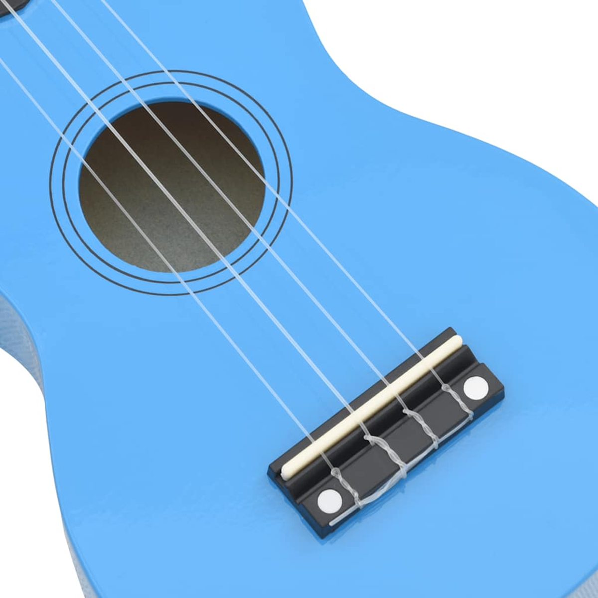 Ein blauer Ukulele-Korpus mit Saiten und Steg.