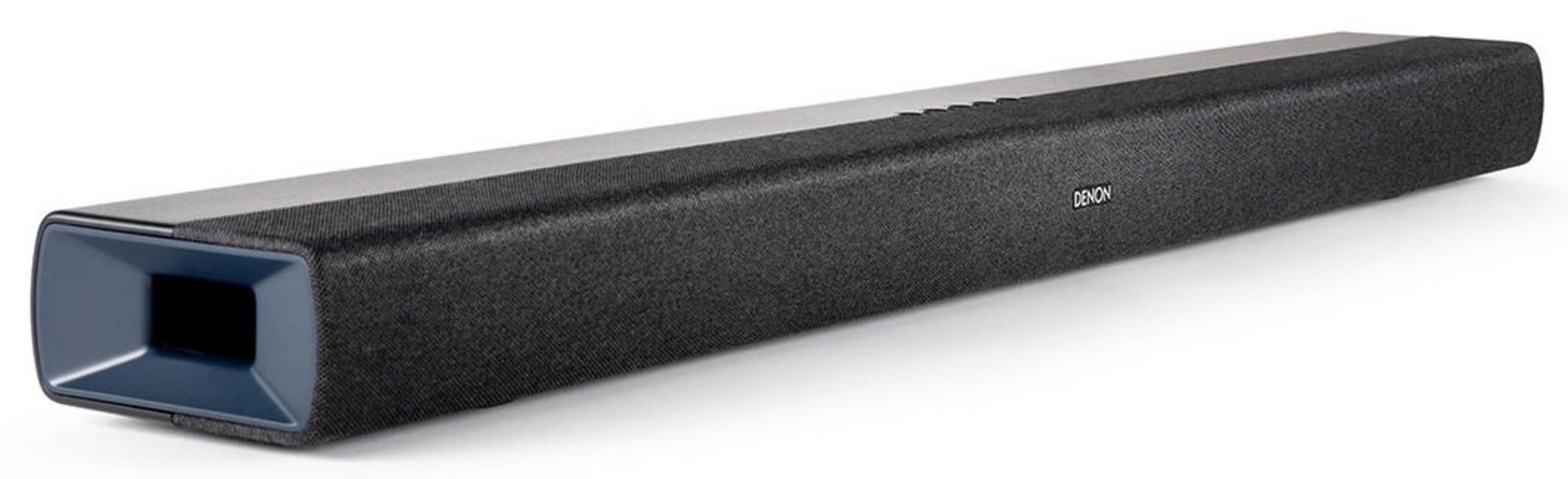 Czarny soundbar Denon z niebieskim trapezowym zakończeniem. Gładka powierzchnia górna.