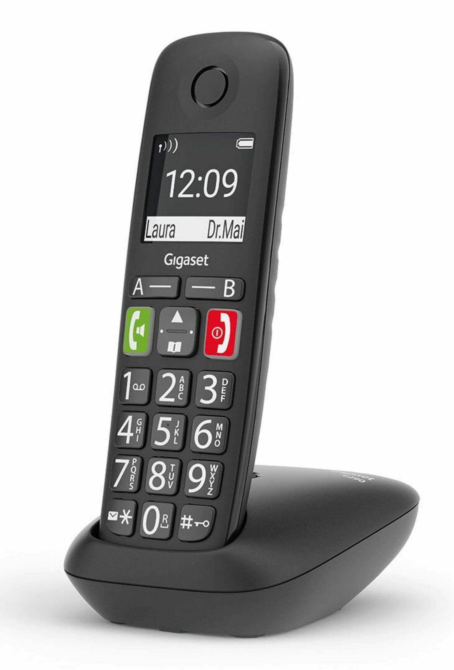 Un telefono cordless Gigaset nero con ampio display, tastiera e base di ricarica.