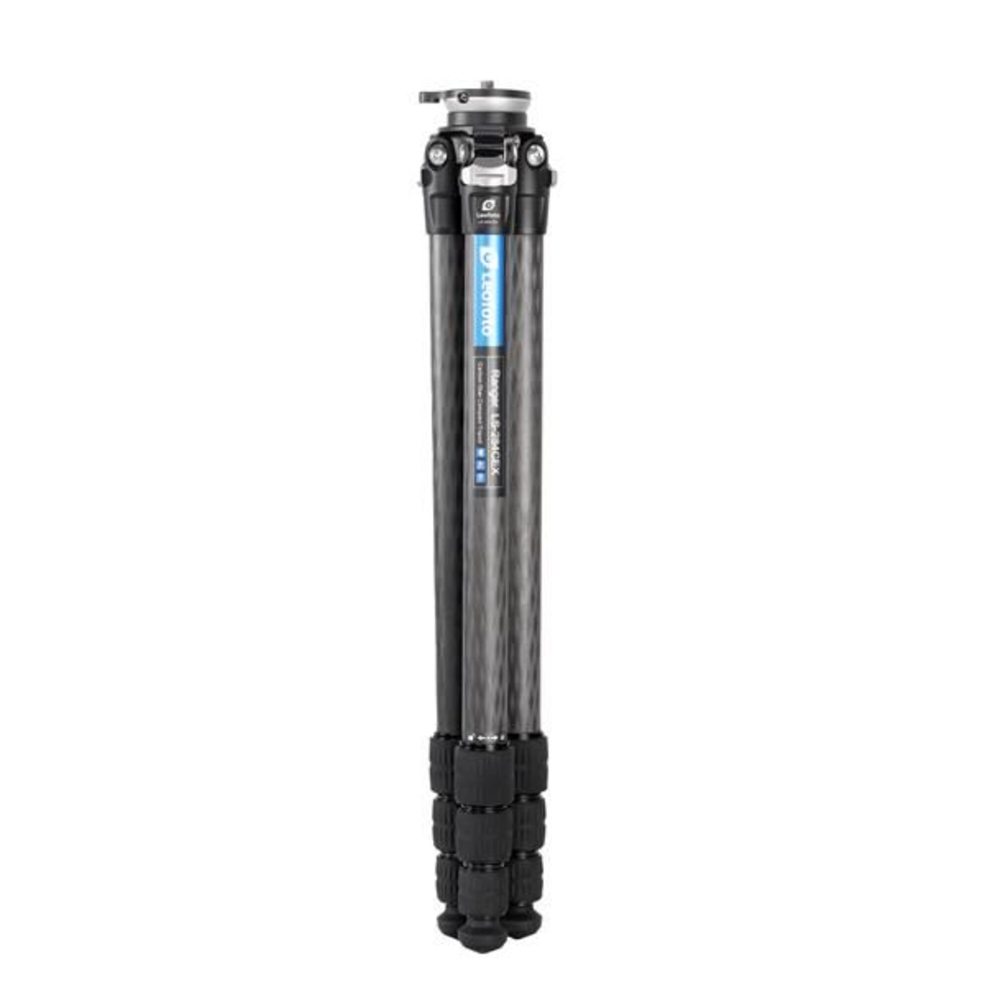 Ein Carbonfaser-Stativ mit schwarzem Griff und silbernen Details steht aufrecht.
