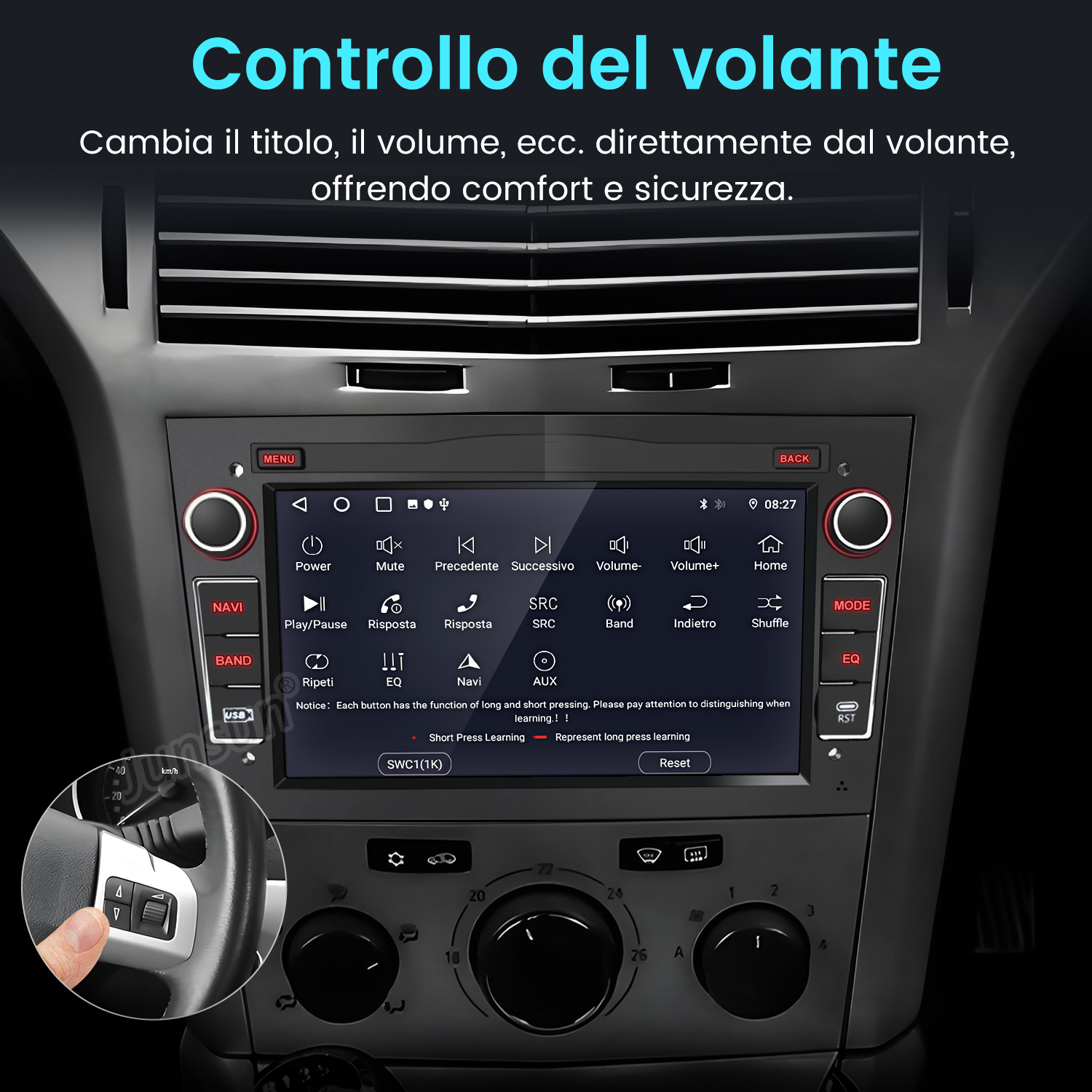 Cruscotto auto con schermo infotainment e comandi al volante.