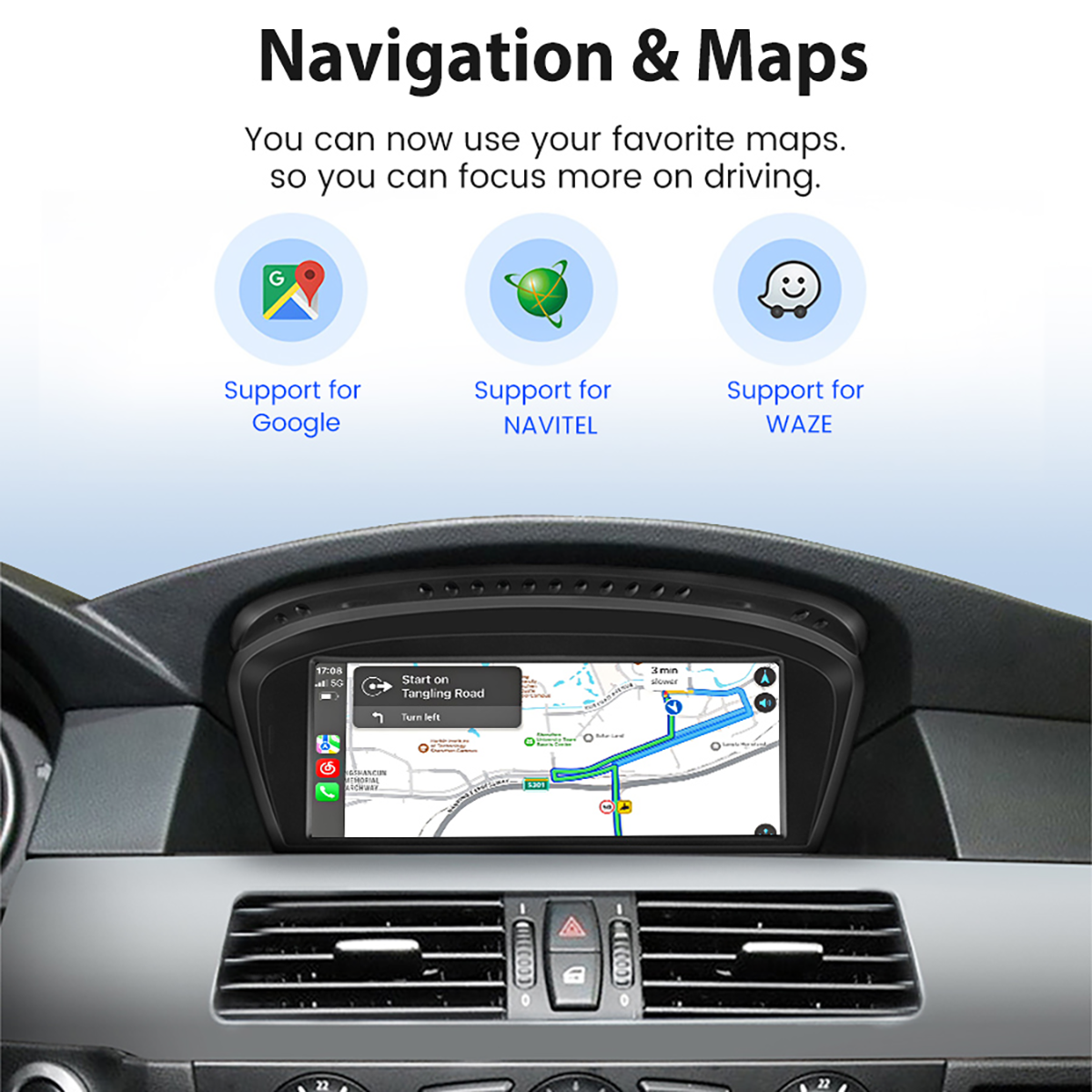 Cruscotto auto che mostra app di navigazione con mappa, supporto Google, Navitel, Waze.