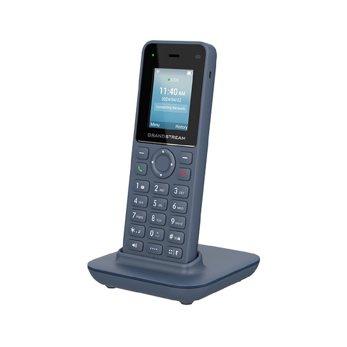 Un telefono cordless blu grigiastro riposa sulla sua base di ricarica. Lo schermo mostra ora e data.