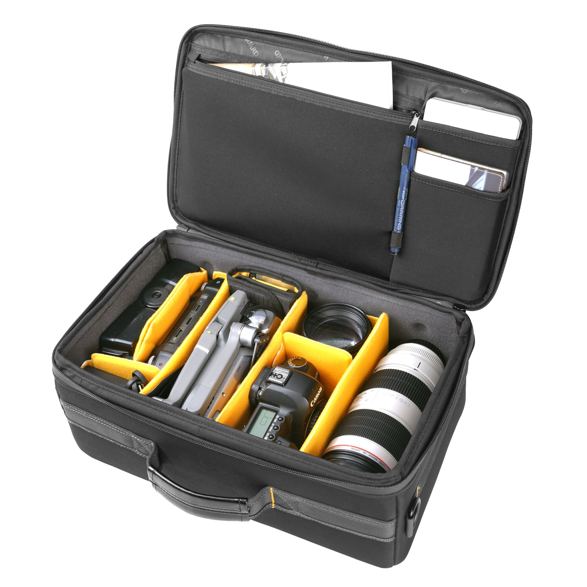 Bolsa de cámara abierta con dron, cámara, lentes y accesorios.