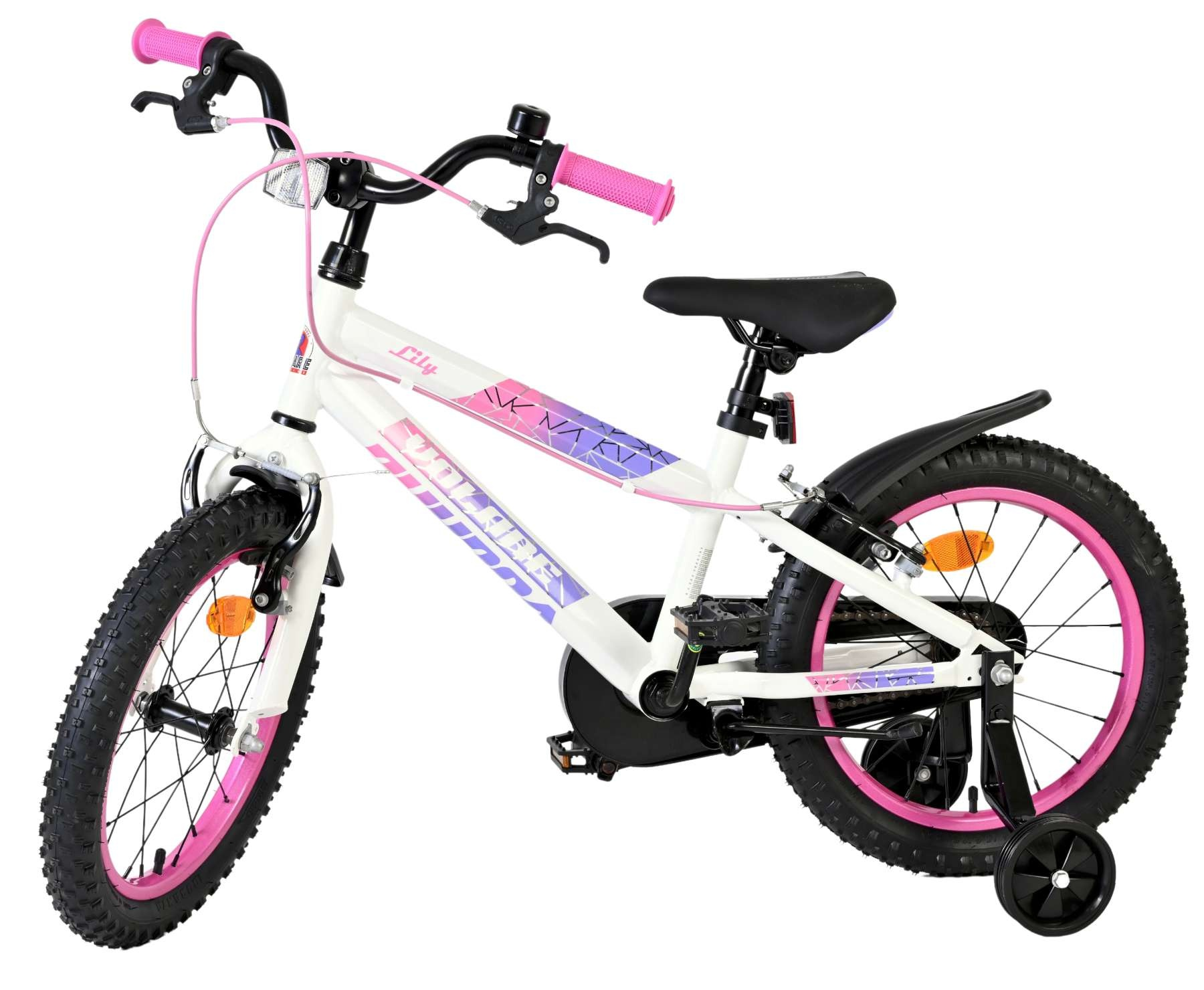 Ein weißes Kinderfahrrad mit rosa Akzenten, Stützrädern und pinken Griffen.