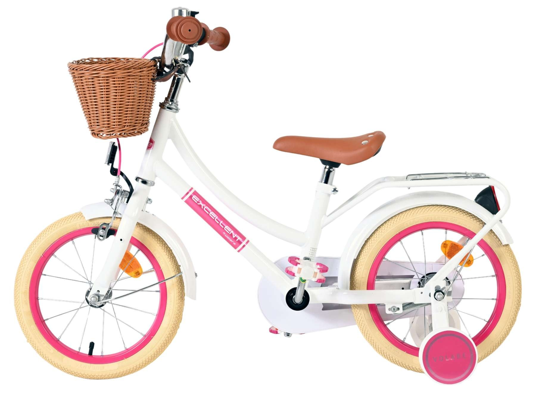 Ein weißes Kinderfahrrad mit braunem Sattel, Körbchen und rosa Felgen.