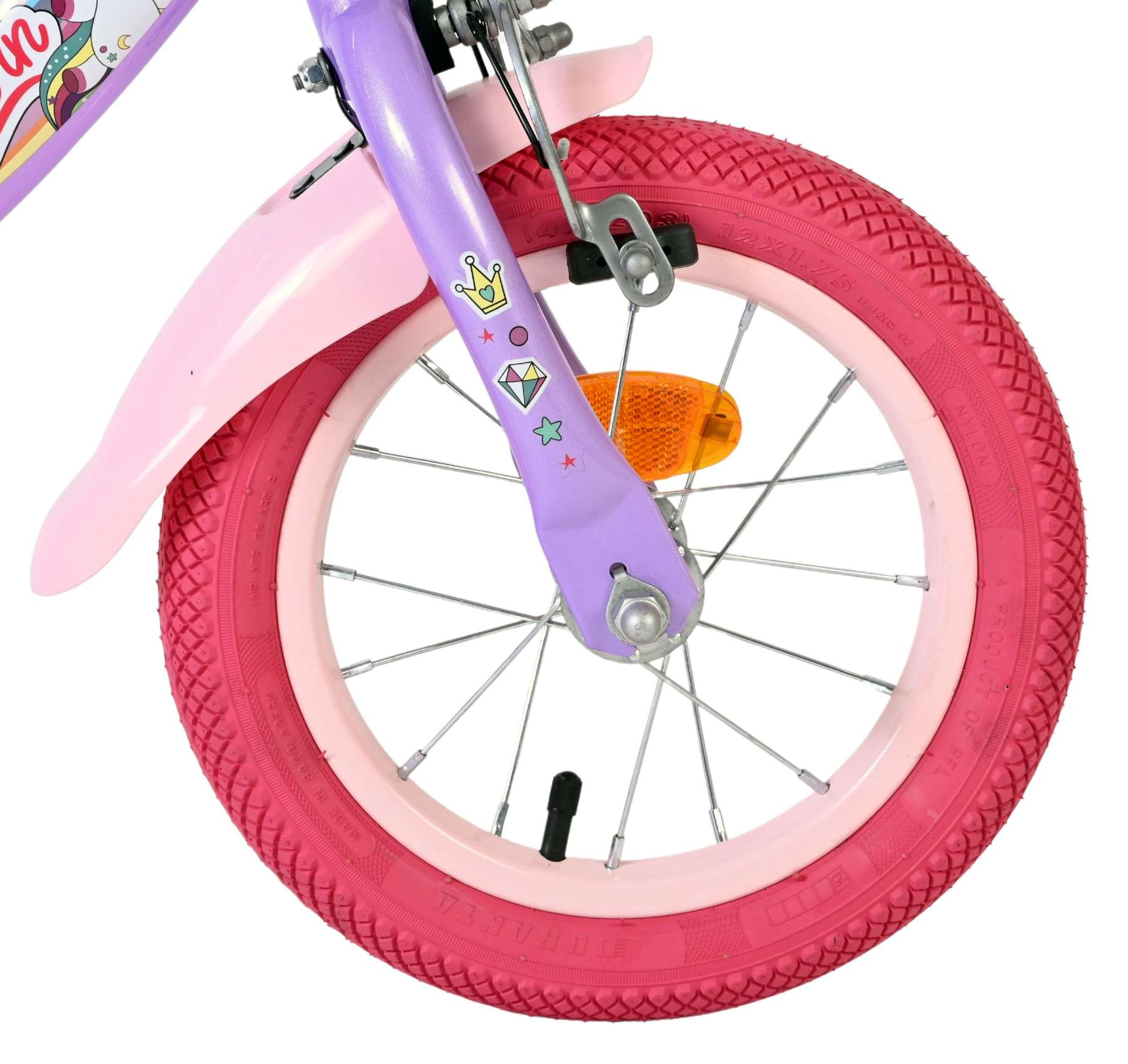 Lila Fahrradgabel mit rosa Schutzblech und pinkem Rad mit Aufklebern.