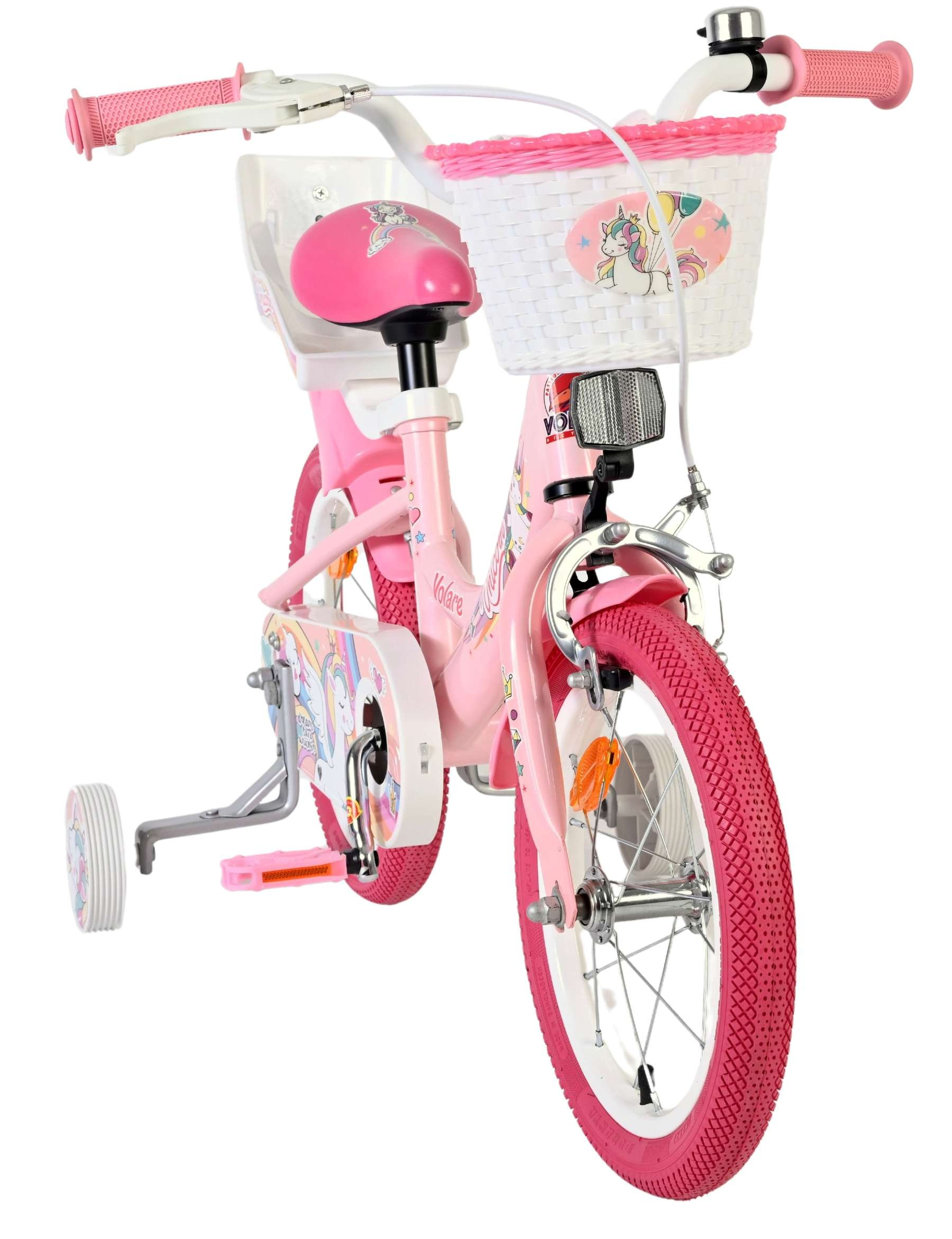 Ein rosafarbenes Kinderfahrrad mit Stützrädern, einem weißen Korb und Einhorn-Motiven.
