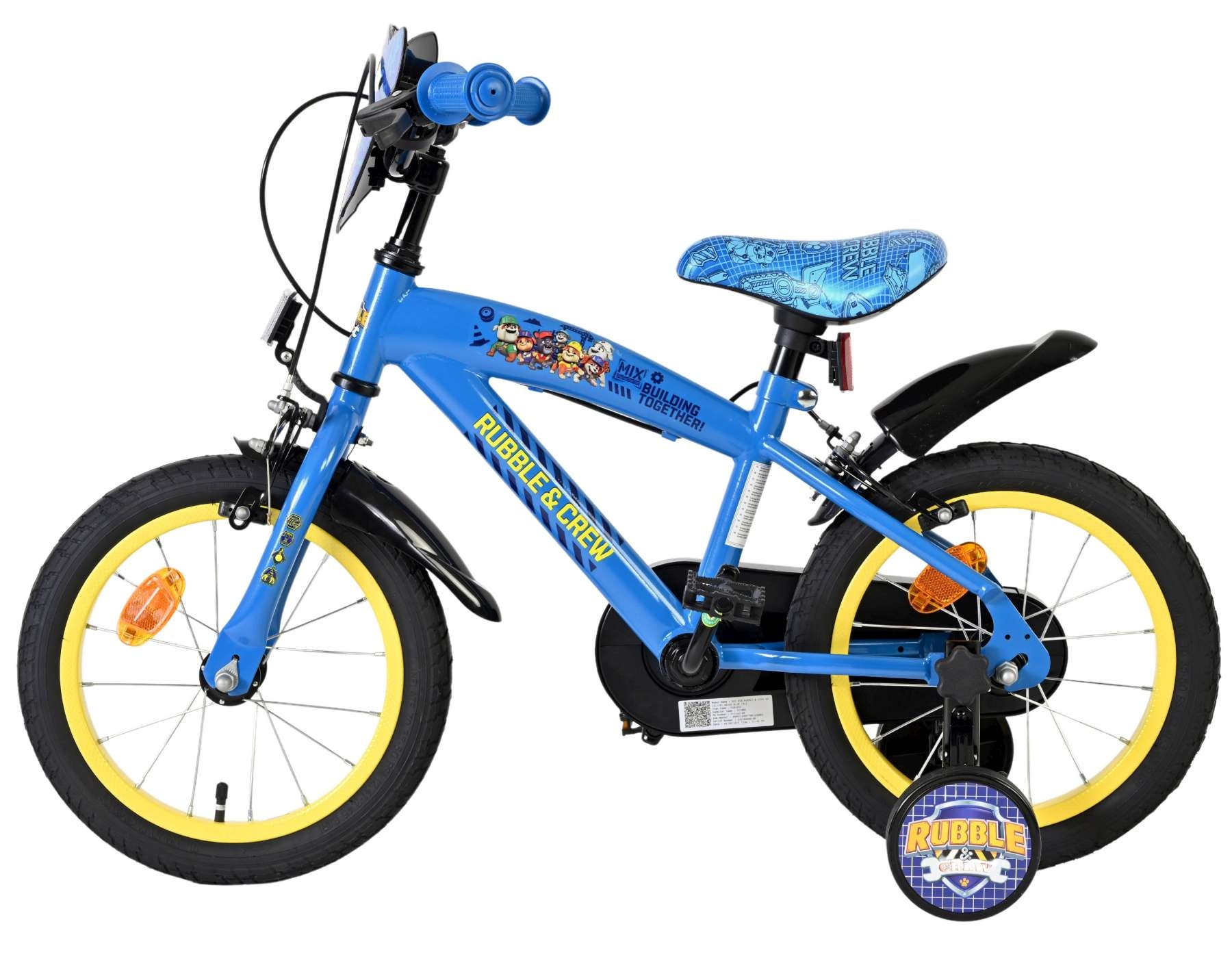 Ein blaues Kinderfahrrad mit gelben Felgen und Stützrädern.