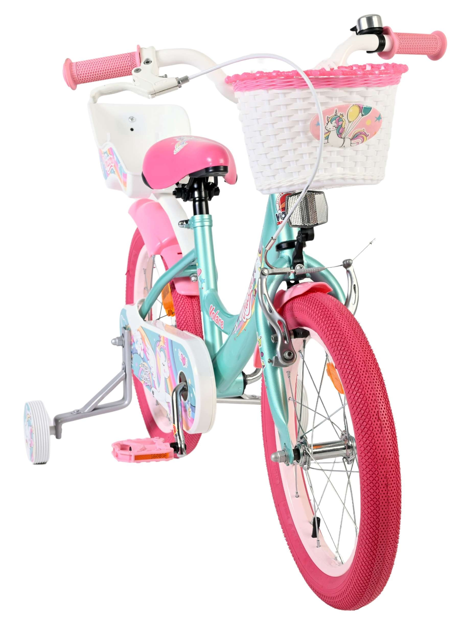 Ein türkisfarbenes Kinderfahrrad mit pinken Rädern und Stützrädern.