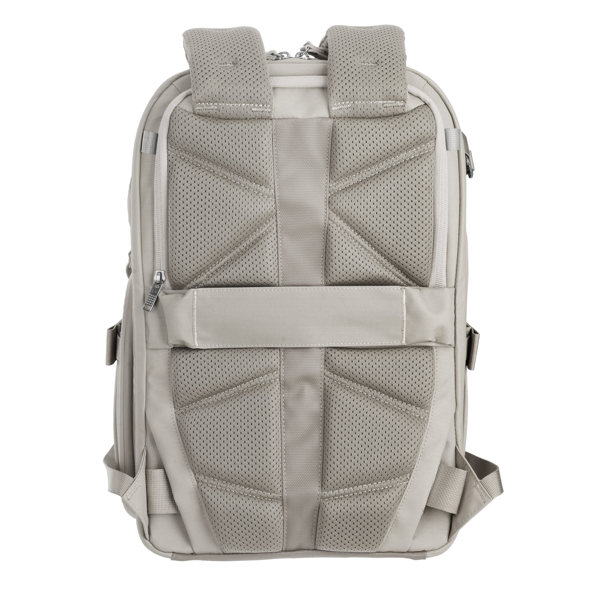 Rückseite eines grauen Rucksacks mit gepolsterten Schultergurten und belüftetem Rücken.