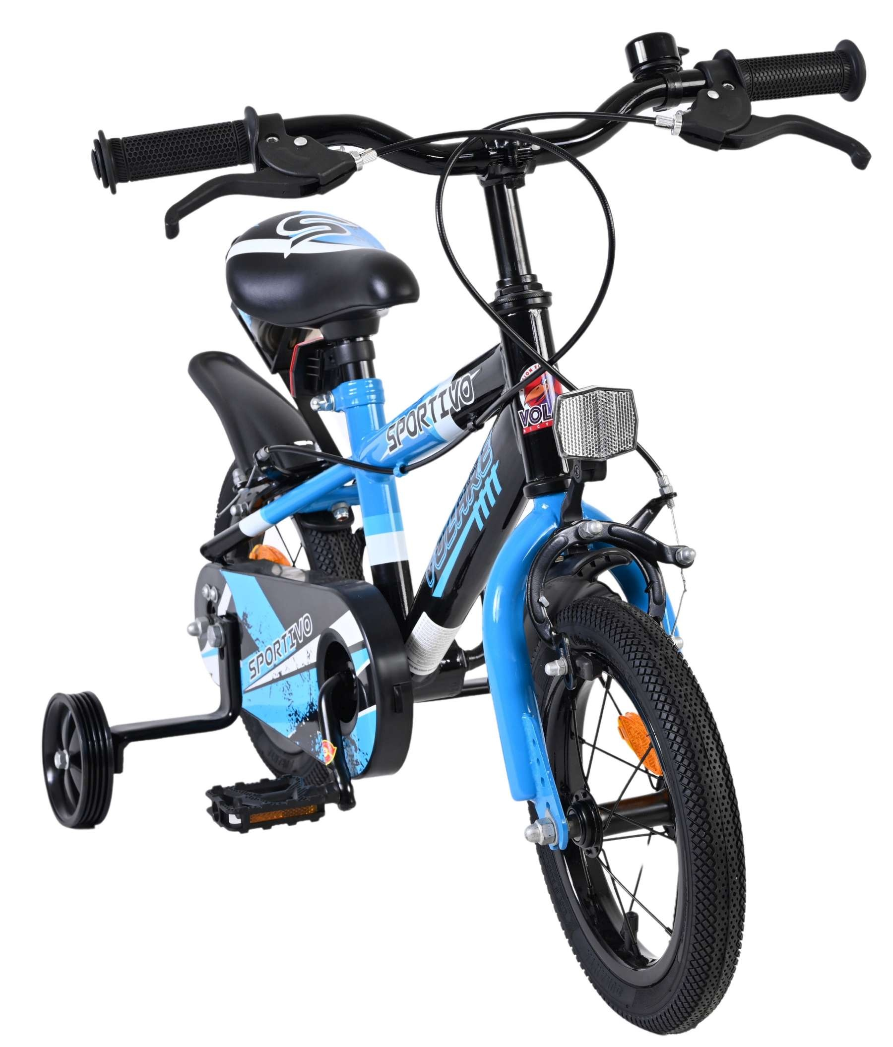 Ein blaues Kinderfahrrad mit Stützrädern, Vorderlicht und Klingel.
