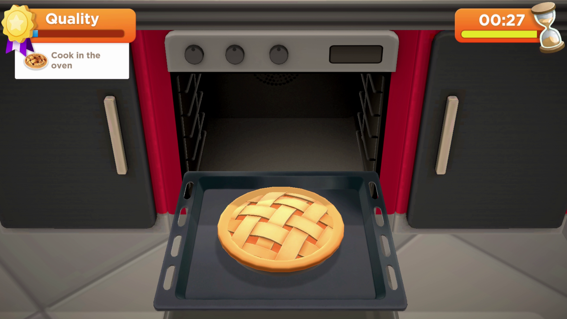 Ciasto na blasze przed otwartym piekarnikiem.