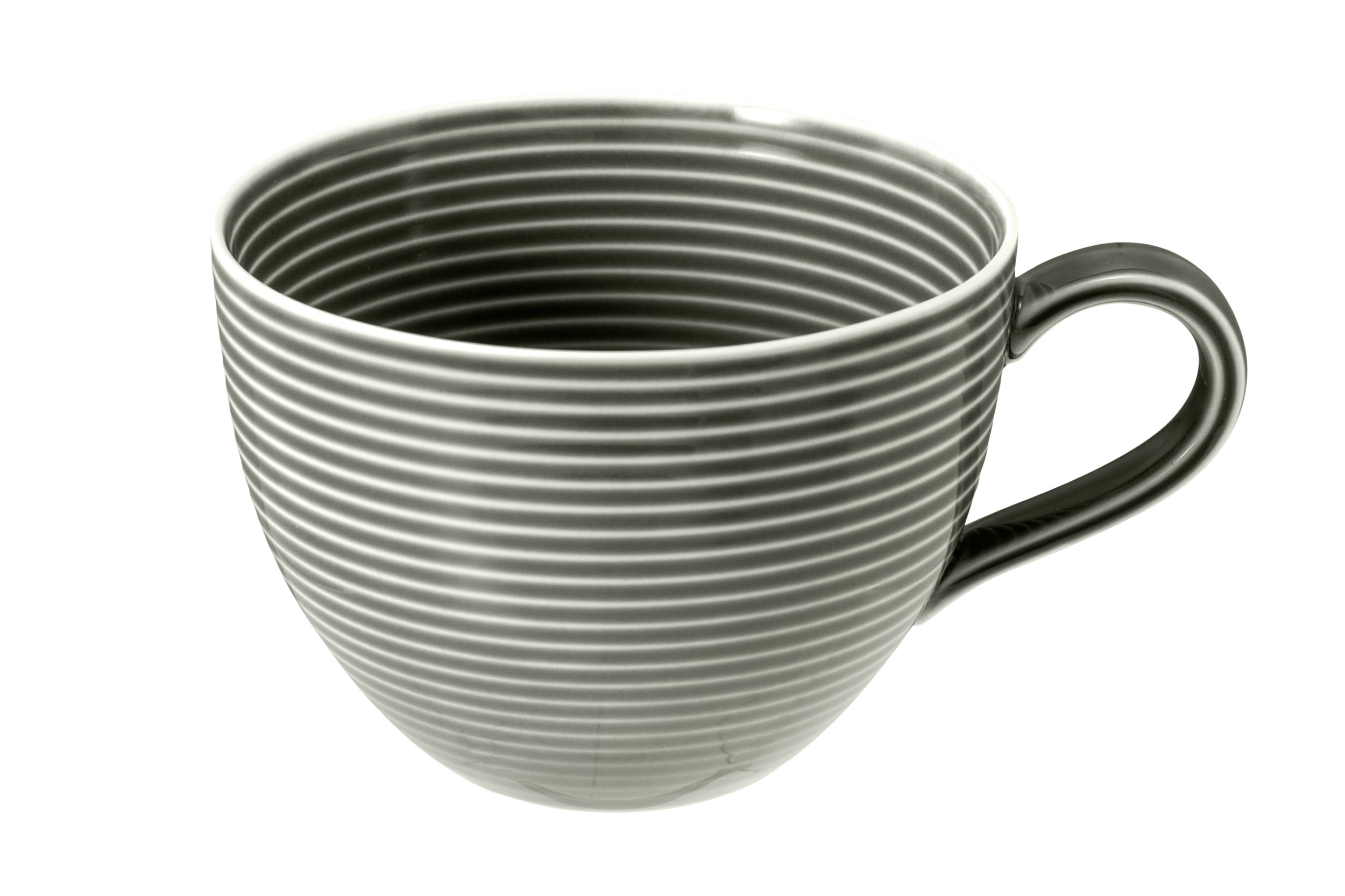 Szary kubek żebrowany z uchem, na białym tle.