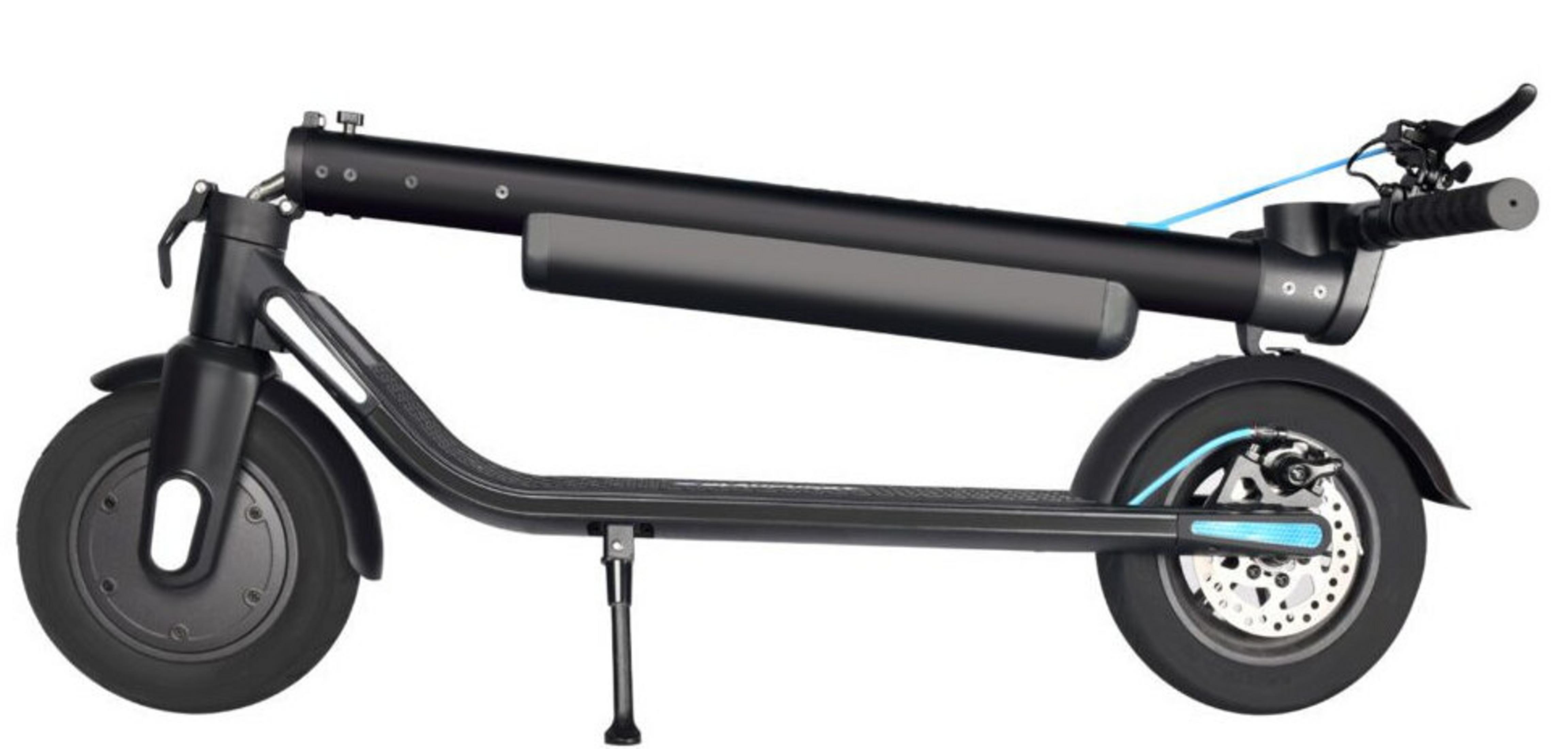 Monopattino elettrico nero con manubrio piegato e pacco batteria.