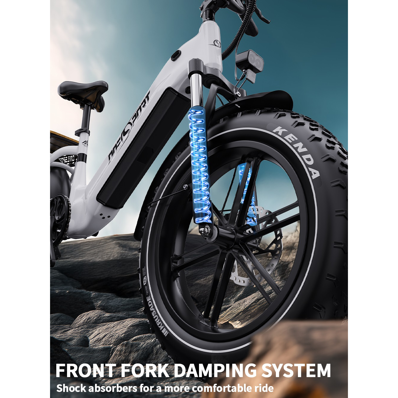 Biały rower elektryczny z grubymi oponami i widocznymi amortyzatorami.