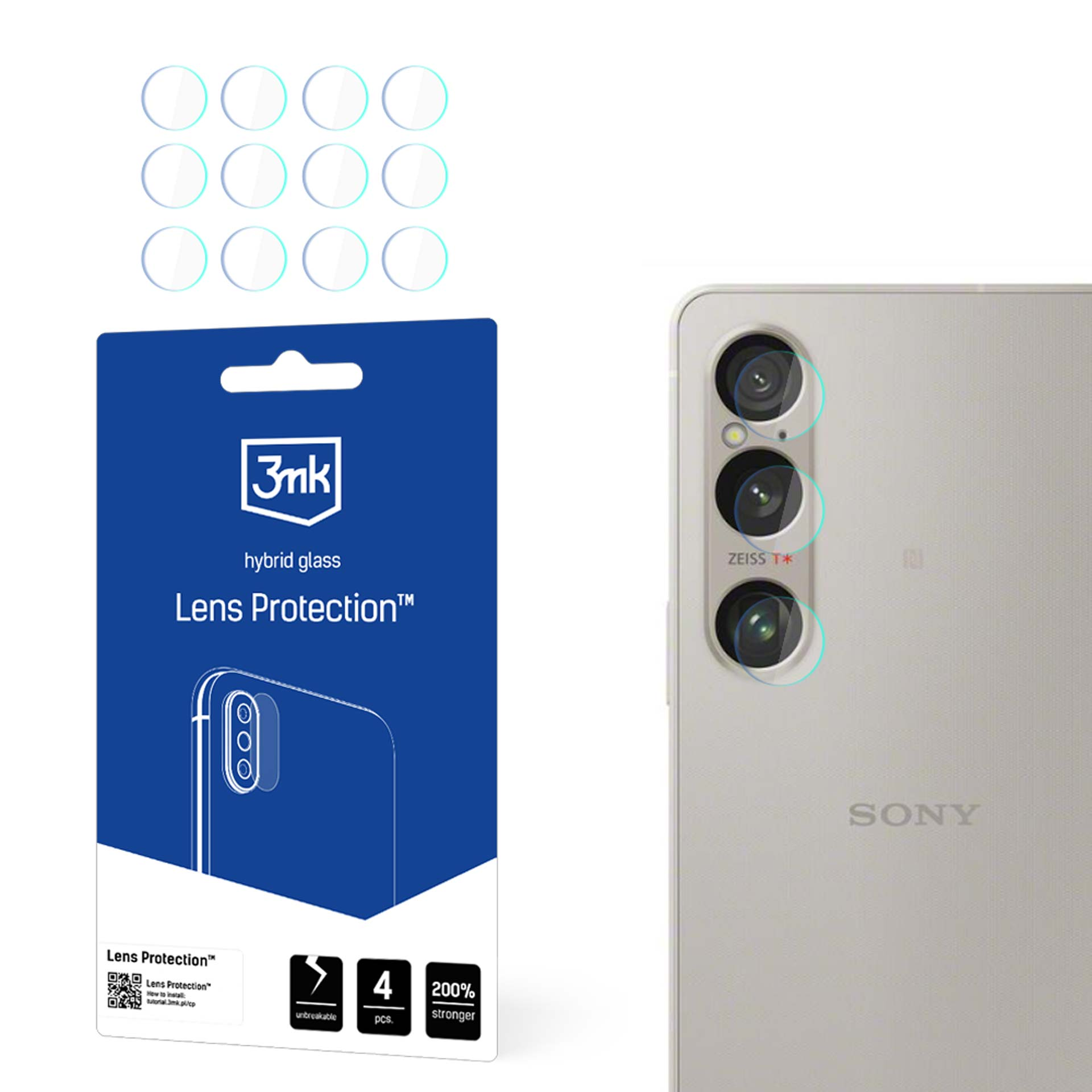 Confezione per protezioni lenti accanto a uno smartphone con tre fotocamere.