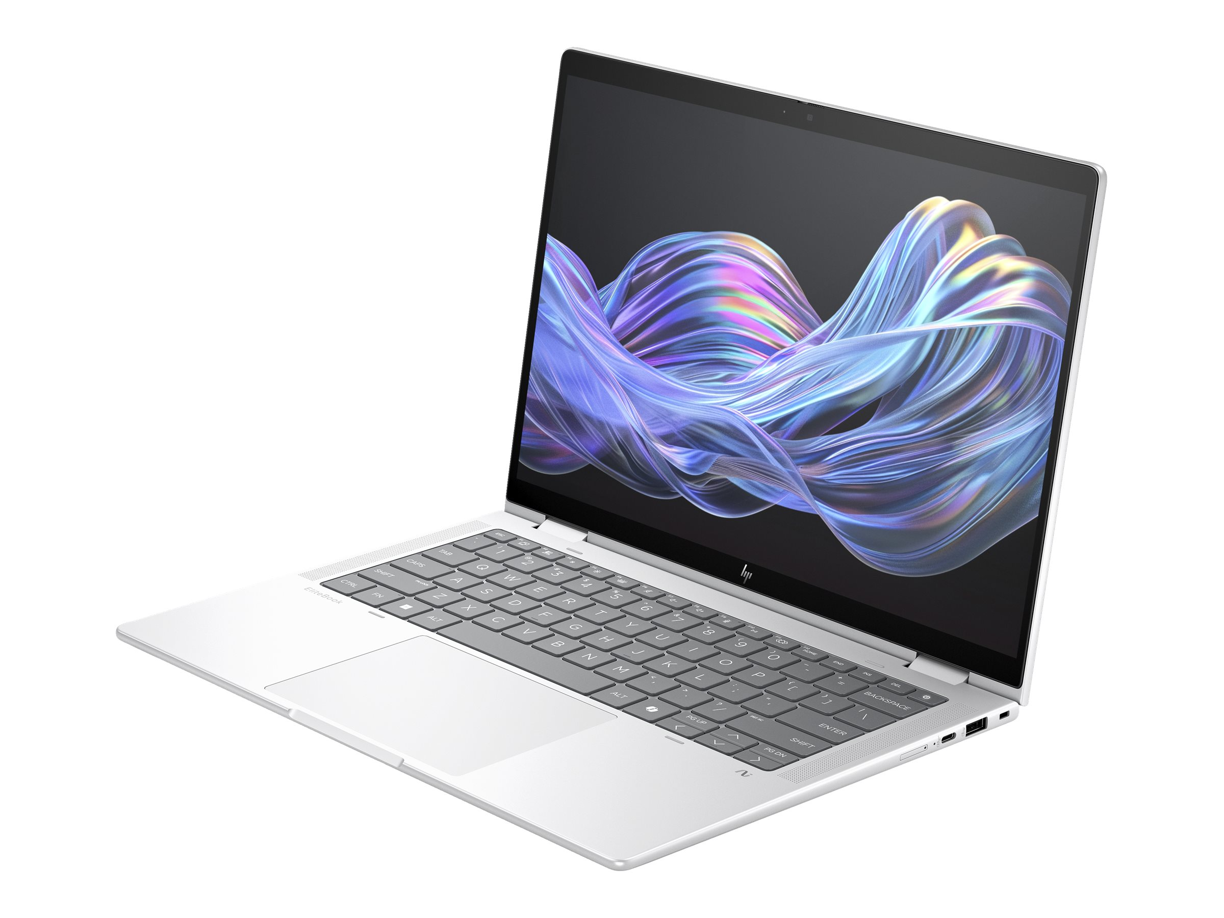 Srebrny laptop z klawiaturą i gładzikiem, otwarty na białym tle.