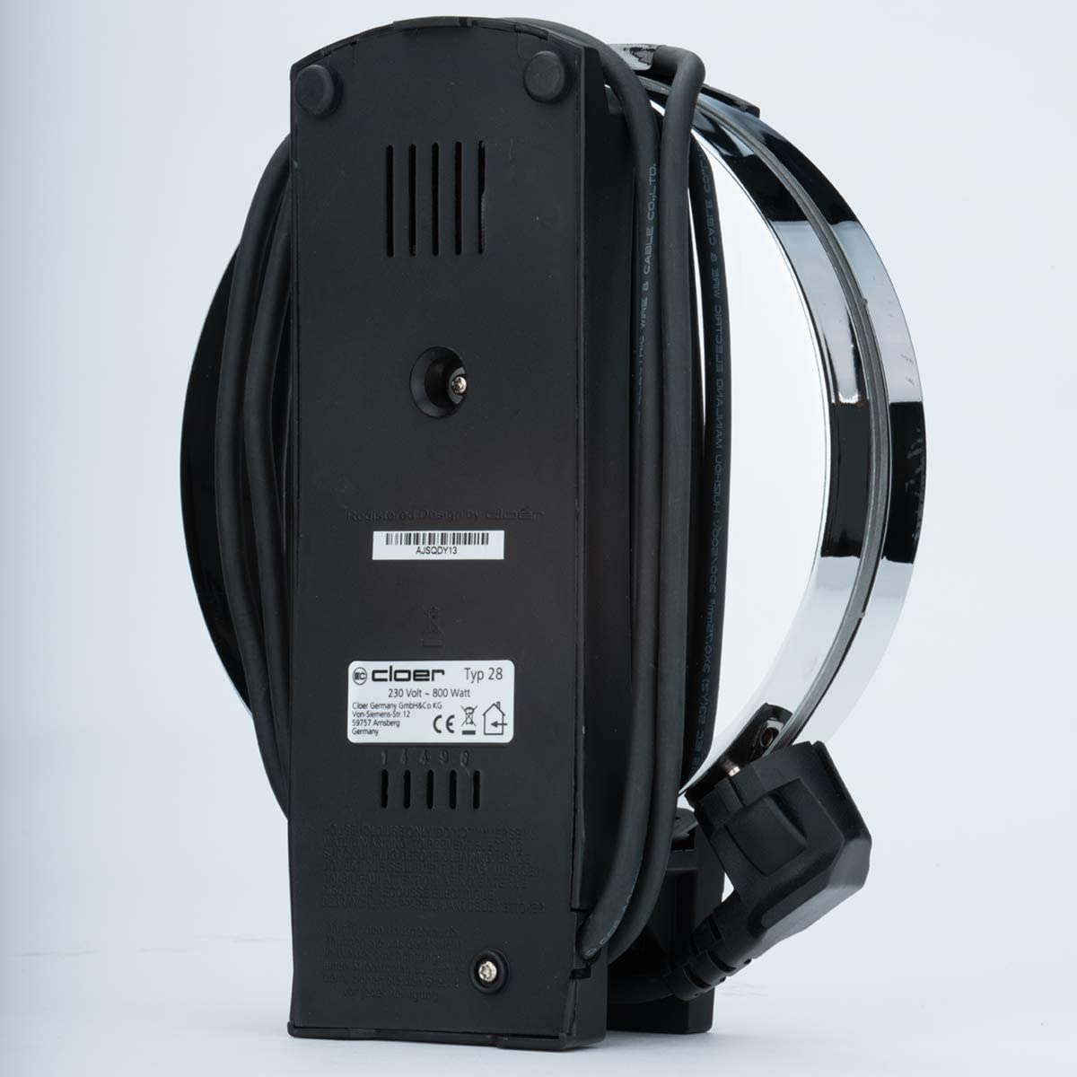 Schwarzes elektrisches Gerät mit Kabel und Stecker, beschriftet mit 'cloer Typ 28'.